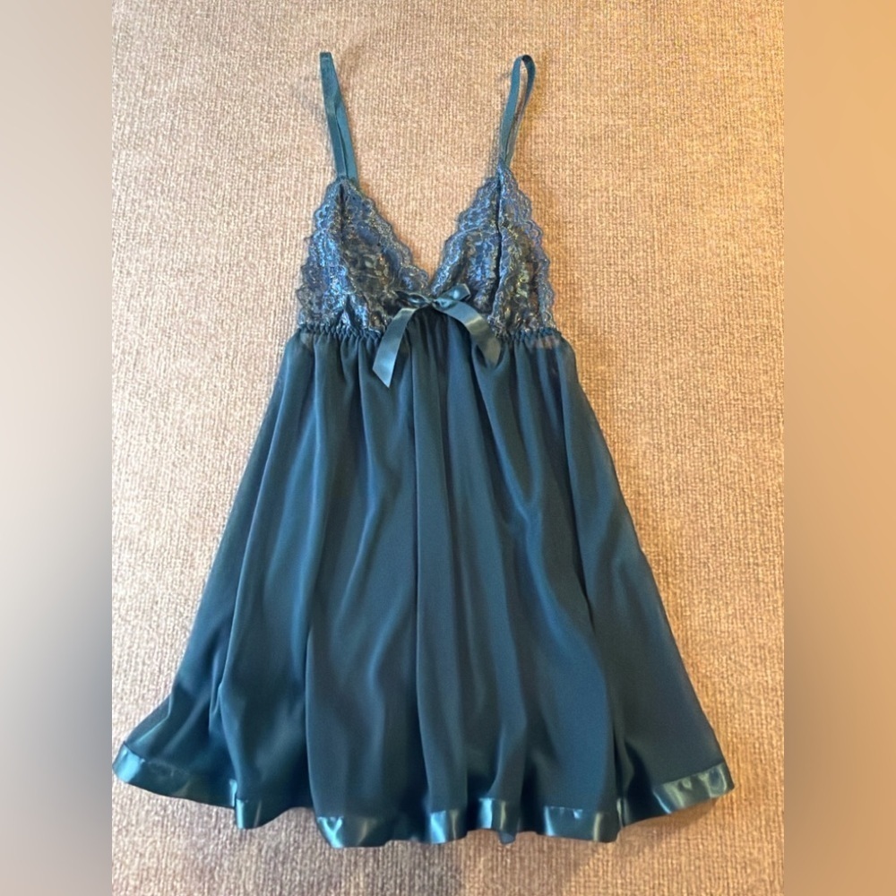 Frederick's of Hollywood Teal Lace Chemise 1538